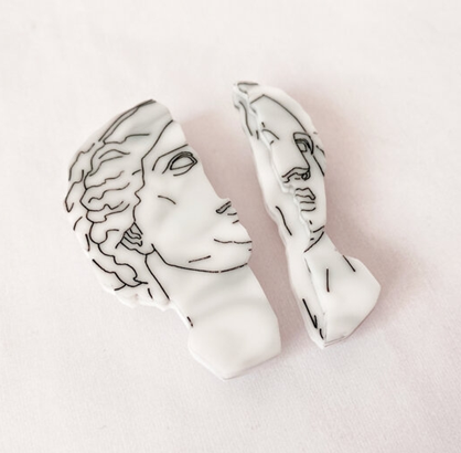 Statue of Hera Brooch set