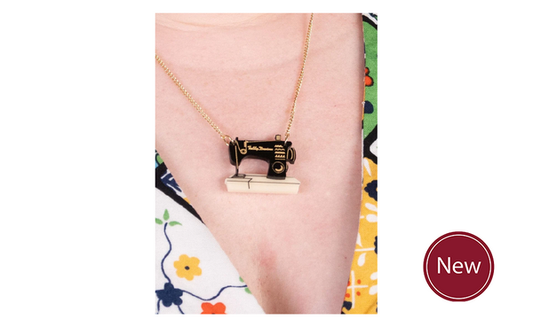Tatty Devine Mini-Sewing Machine Necklace