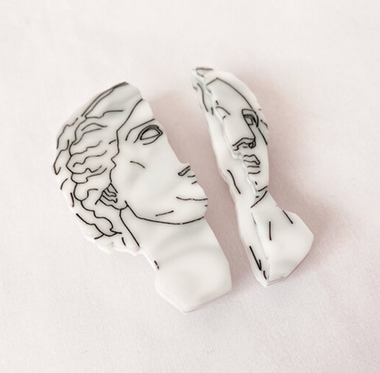 Statue of Hera Brooch set